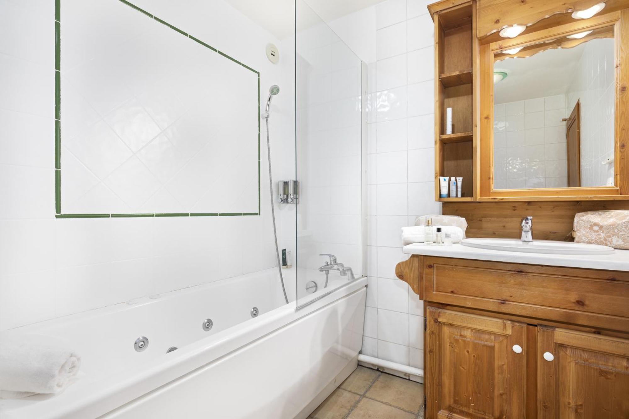 Apartment Les Balcons De & Val Thorens